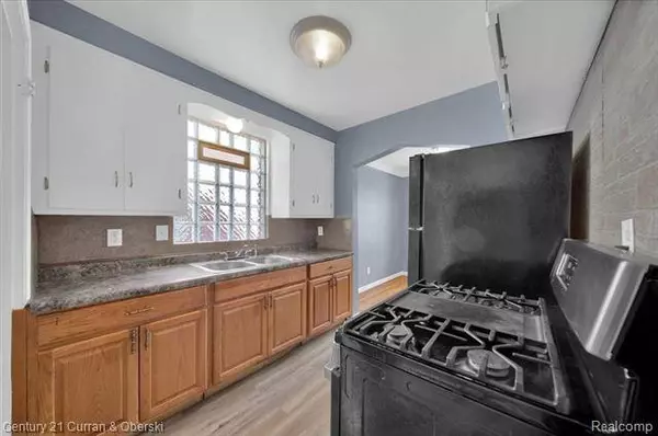 19007 KENTFIELD Street, Detroit, MI 48219