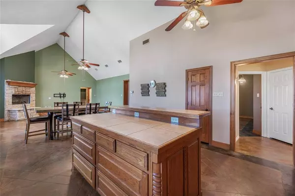 270 Nautilus Court, Decatur, TX 76234