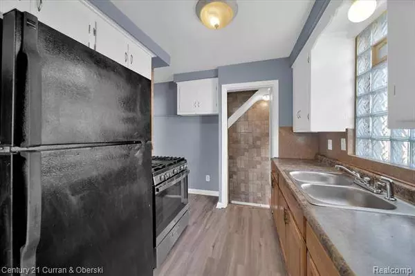 19007 KENTFIELD Street, Detroit, MI 48219