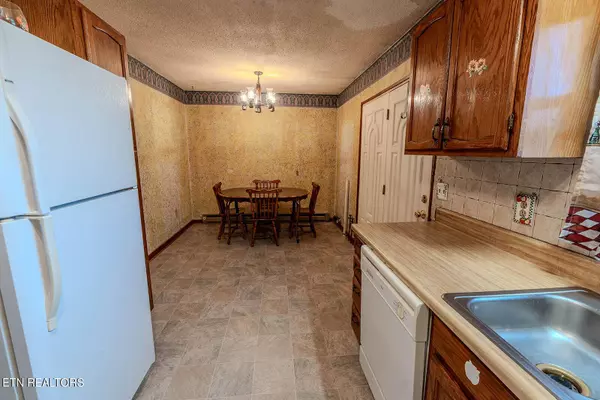 137 Kiser CIR, Jonesborough, TN 37659