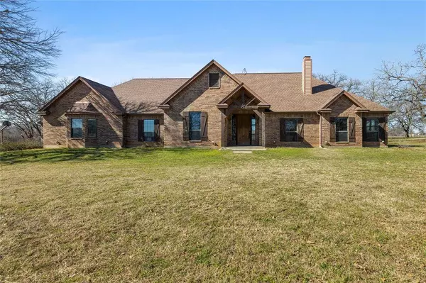 270 Nautilus Court, Decatur, TX 76234