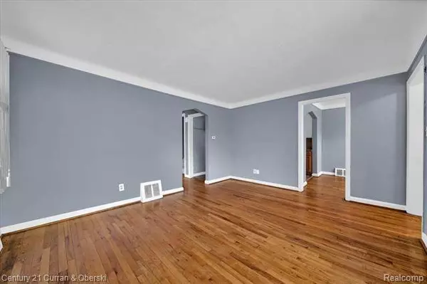 19007 KENTFIELD Street, Detroit, MI 48219