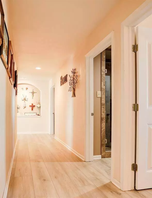 12373 Fm 532, Hallettsville, TX 77964