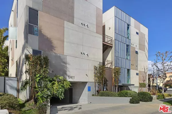 12411 Pacific Ave #202, Los Angeles, CA 90066