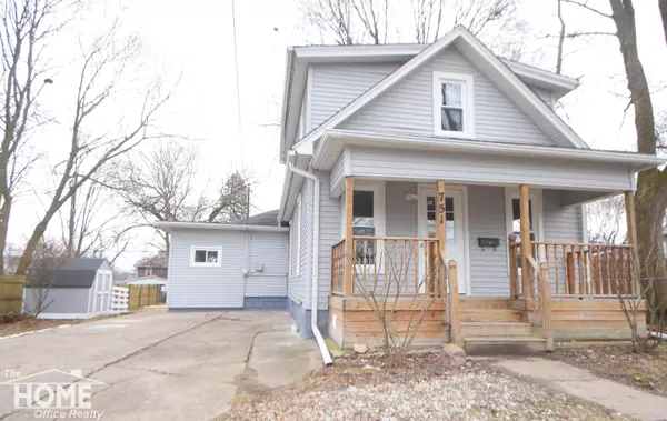 751 Woodlawn Avenue, Owosso, MI 48867