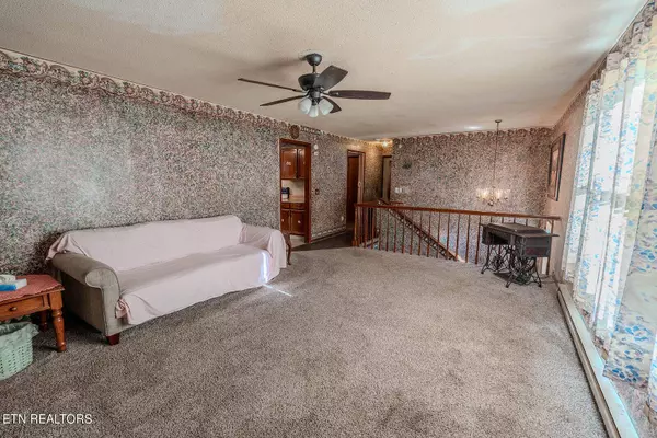 137 Kiser CIR, Jonesborough, TN 37659