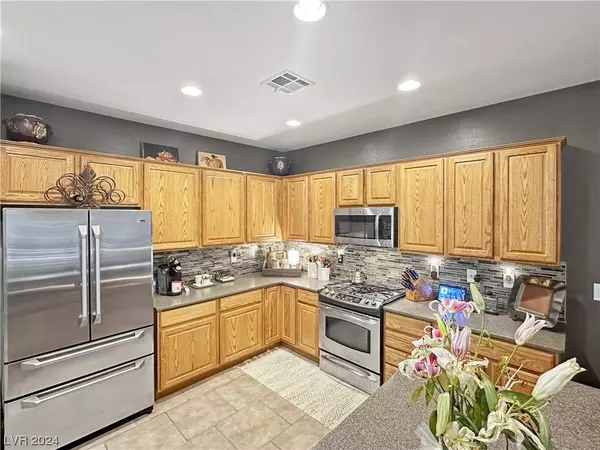 2440 Cosmic Ray Place, Henderson, NV 89044