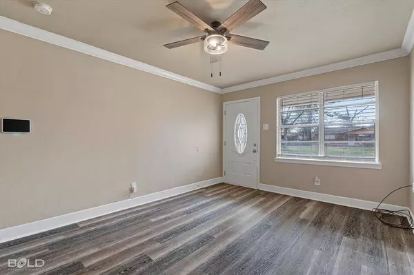 1021 Windsor Drive, Shreveport, LA 71106