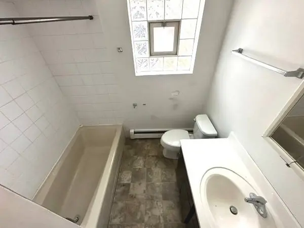 4724 S Tripp Avenue, Chicago, IL 60632