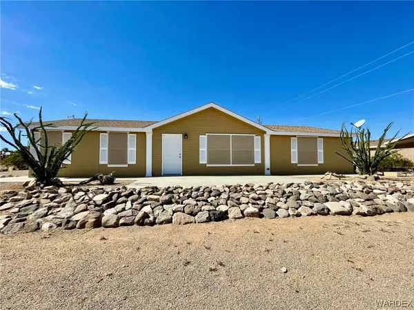 635 E Dellenbaugh DR, Meadview, AZ 86444