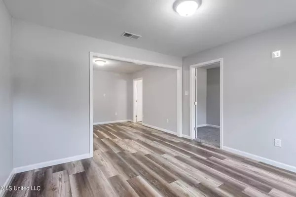 5617 Prince George Drive, Gautier, MS 39553