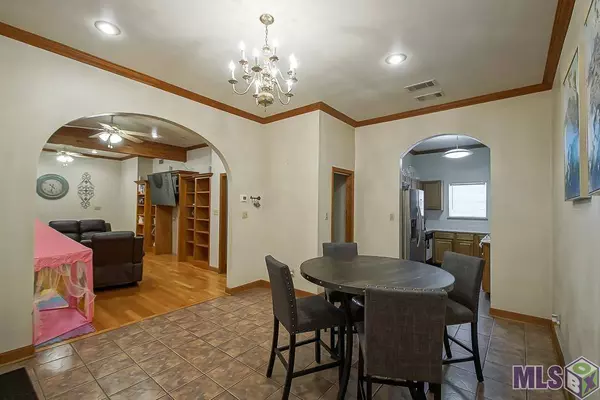 2116 FAIRCHILD ST, Baton Rouge, LA 70807