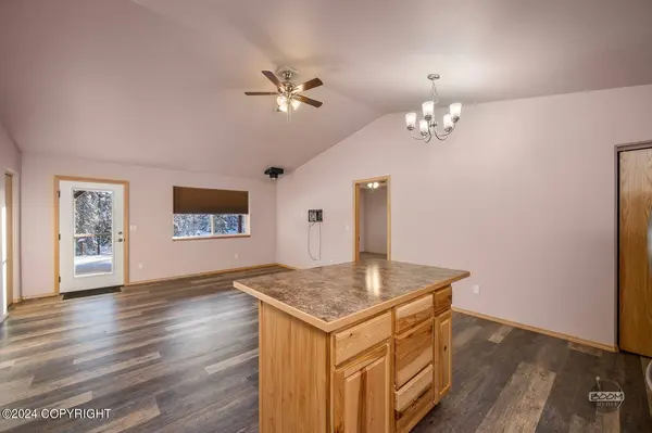 3811 WYOMING DR, Wasilla, AK 99623