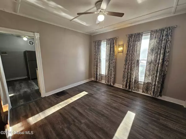 113 S S Kingsboro Avenue, Gloversville, NY 12078