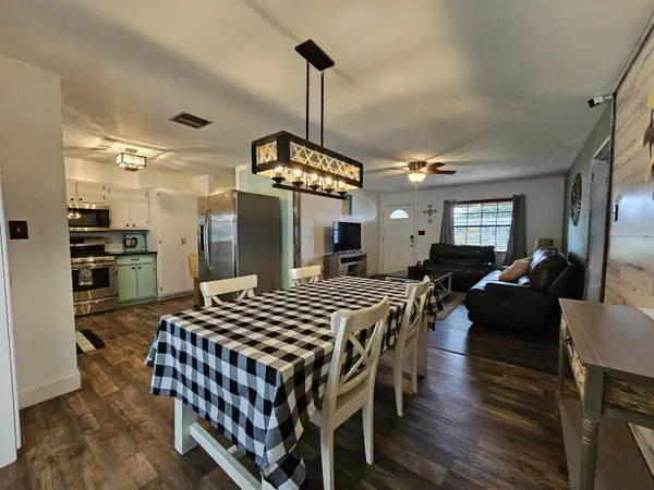 1617 Arnold DR, Melbourne, FL 32935