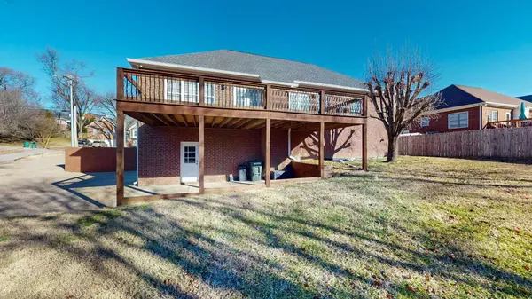 2907 Stewart Campbell Pt, Thompsons Station, TN 37179