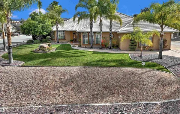 27270 Stonehenge CIR, Hemet, CA 92544