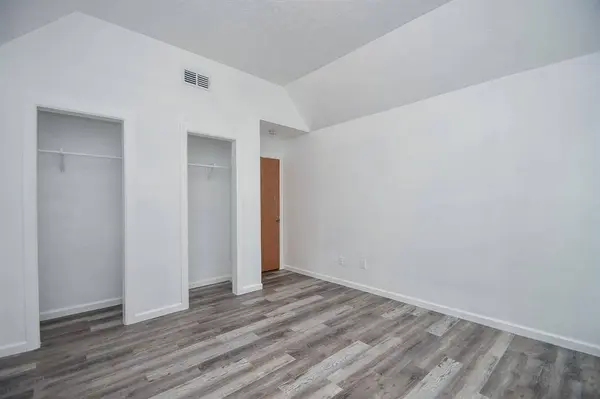 1805 Weldon DR, Houston, TX 77073