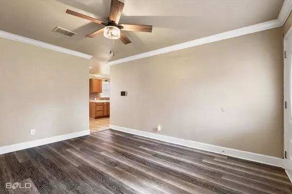 1021 Windsor Drive, Shreveport, LA 71106