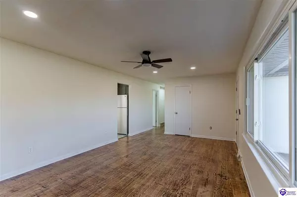 312 Eastern Drive, Radcliff, KY 40160