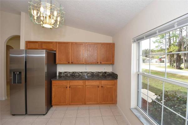 27 RENFRO LN, Palm Coast, FL 32164