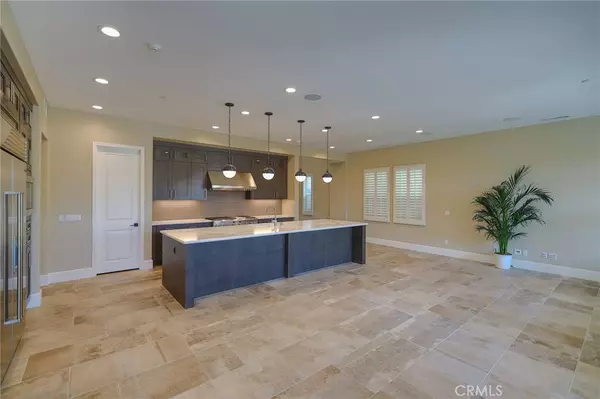 5242 Goldenrod CIR, Huntington Beach, CA 92649