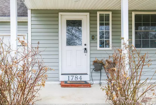 1784 Spring Creek Court, Spencer, IN 47460-7530