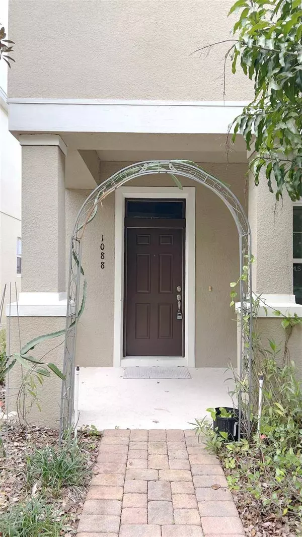 1088 AVILA LN, Orlando, FL 32803