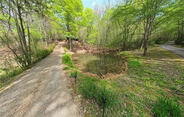 173 MOSS COVE RD, Blairsville, GA 30512