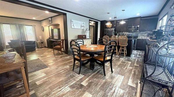 303 Rose Wood LN, Ellijay, GA 30540