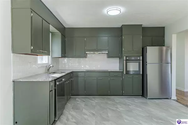 312 Eastern Drive, Radcliff, KY 40160