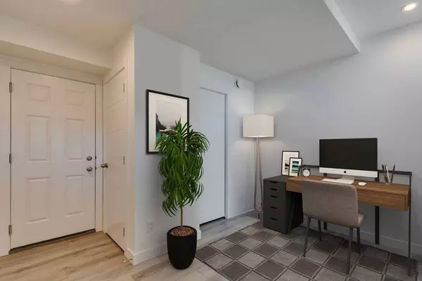 142 Spring Creek Common SW, Calgary, AB T3H 6E2