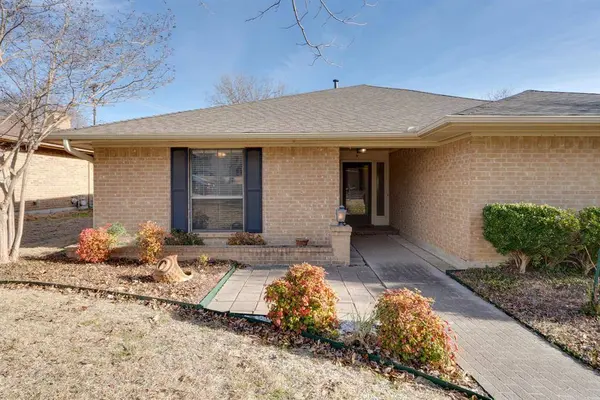 2012 S Lakeshore Drive, Rockwall, TX 75087