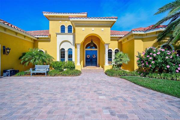 580 N MACEWEN DR, Osprey, FL 34229