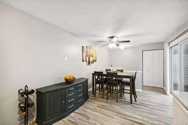 431 Fontaine CT, Woodbury, MN 55125