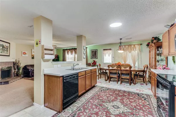 3853 Irish Setter Drive, Fort Worth, TX 76123