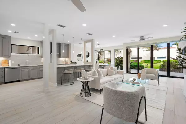 6711 N Ocean BLVD 32, Ocean Ridge, FL 33435