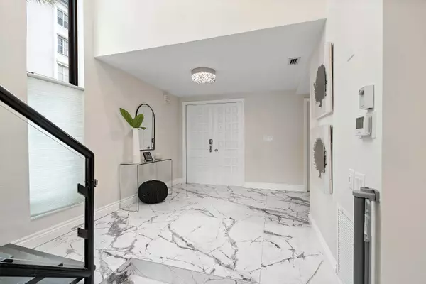 6711 N Ocean BLVD 32, Ocean Ridge, FL 33435