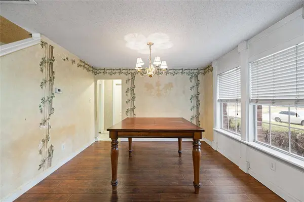 1100 Hillside Drive, Justin, TX 76247