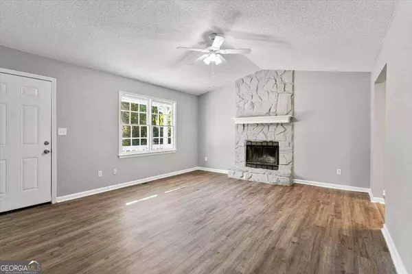 57 Forest DR, Hiram, GA 30141