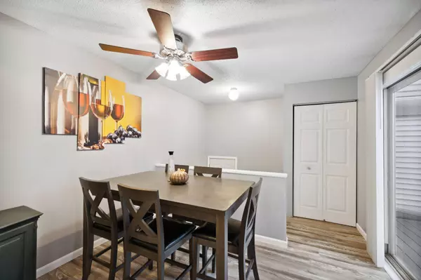 431 Fontaine CT, Woodbury, MN 55125