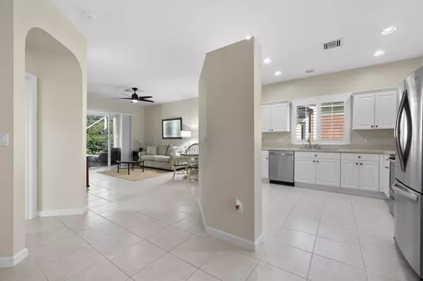 8373 Siciliano ST, Boynton Beach, FL 33472