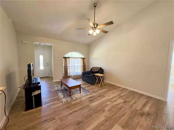 10150 N Sabre DR, Citrus Springs, FL 34434