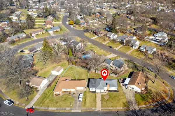 517 33rd ST NW, Canton, OH 44709