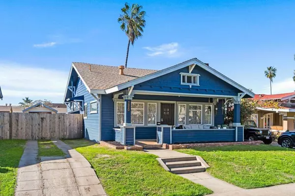 1520 Fern ST, San Diego, CA 92102