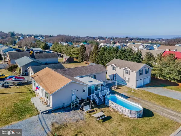 3045 WHITE CHURCH ROAD, Chambersburg, PA 17202