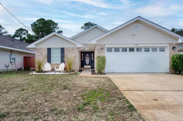 392 Pristine Water Lane, Mary Esther, FL 32569