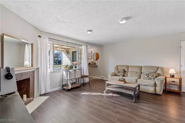 517 33rd ST NW, Canton, OH 44709