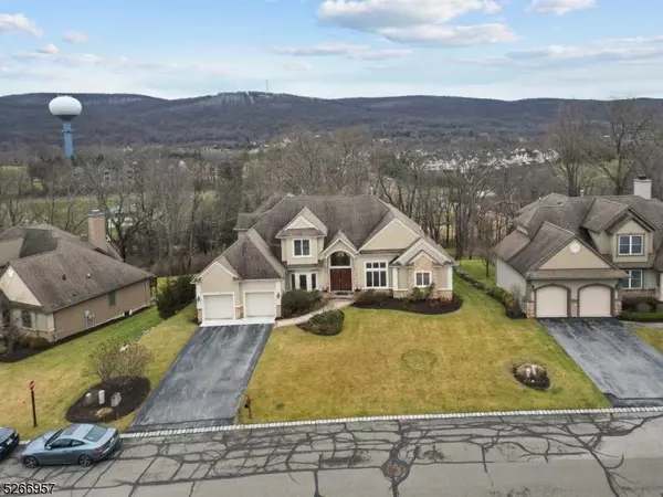 11 Bracken Hill Rd, Hardyston Twp., NJ 07419