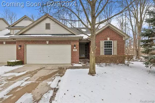 35824 Preserve Lane, Harrison Township, MI 48045